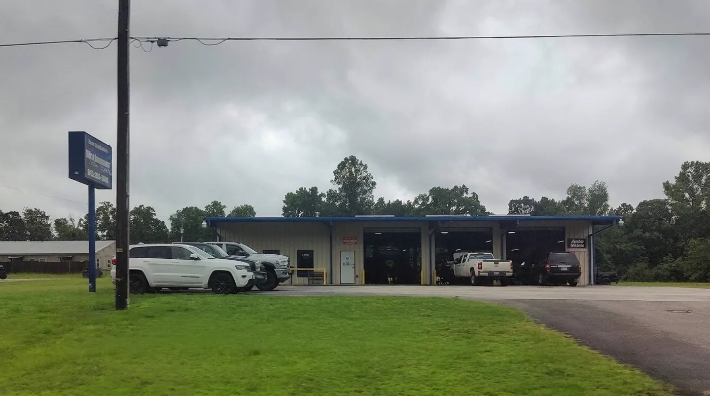 Spraggins Auto Repair shop at 10200 TX-31 in Tyler, formerly Mike's Automotive
